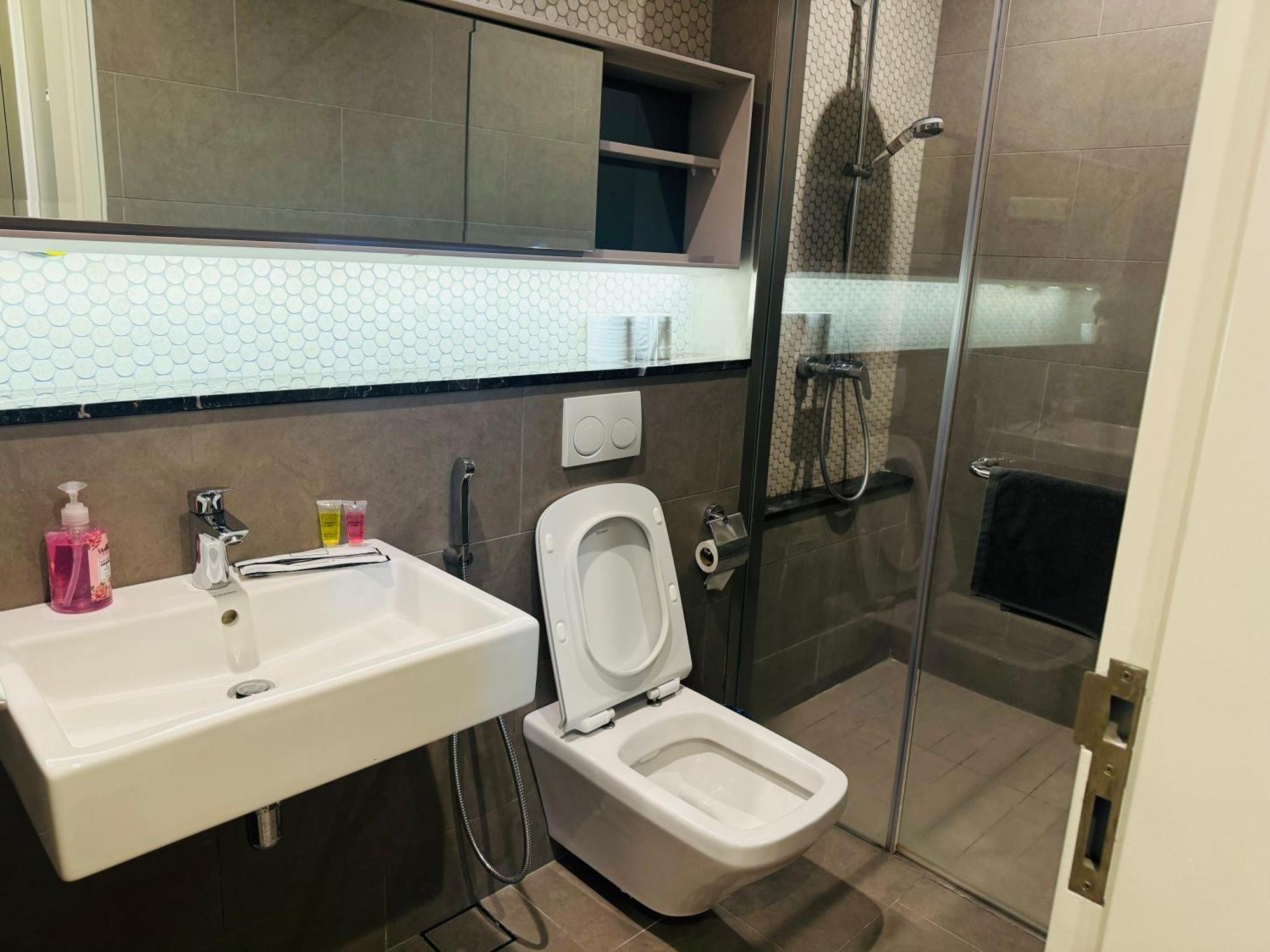 Lucentia Suites At Kuala Lumpur Extérieur photo